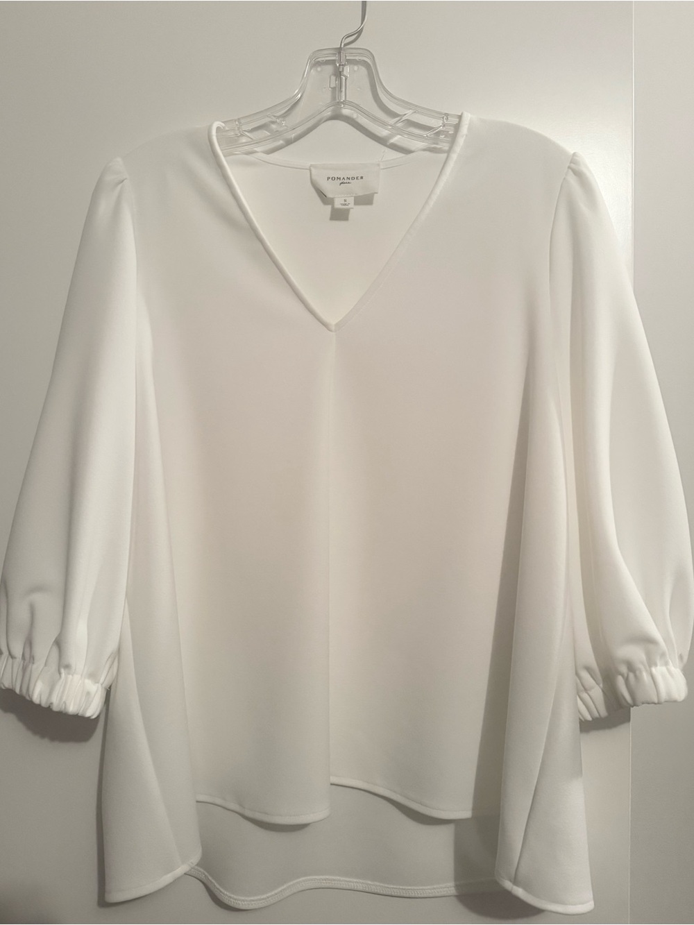Pomander Place White V-Neck Puff Sleeve Blouse